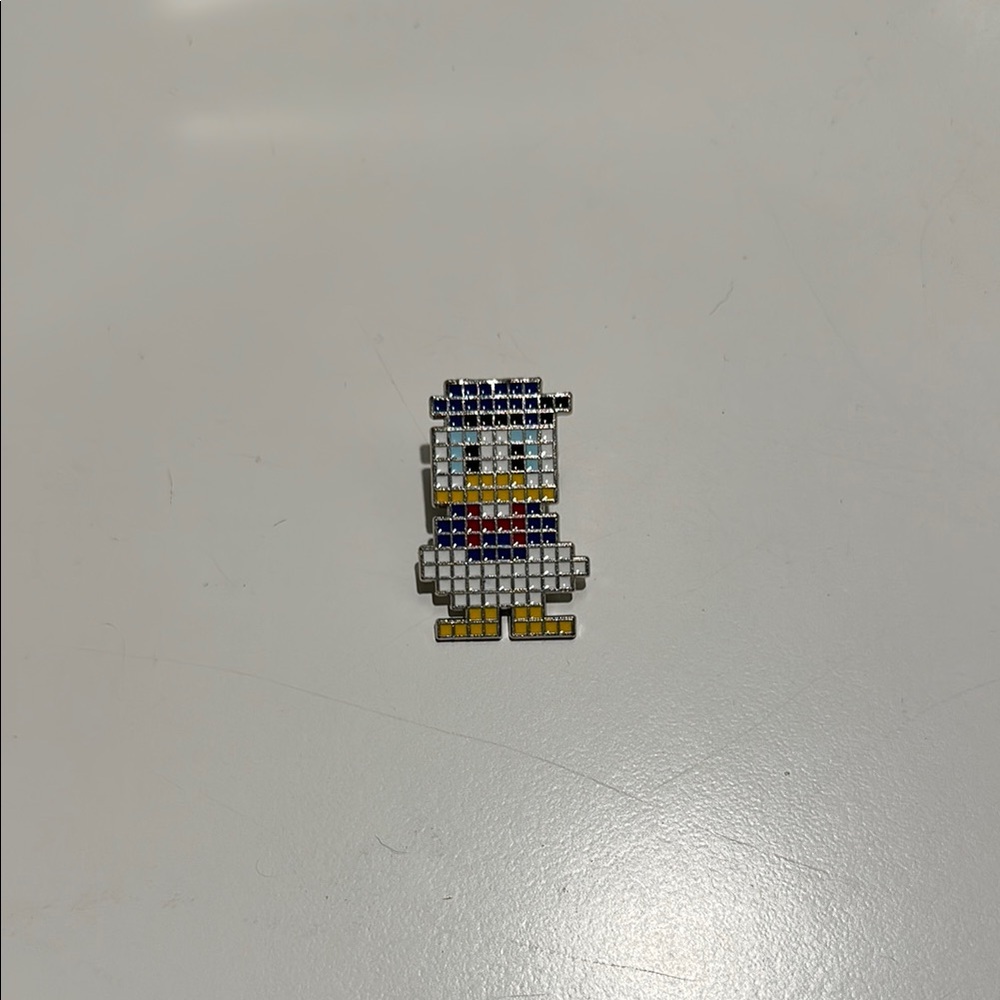 Disney Donald Duck Pixel Pin